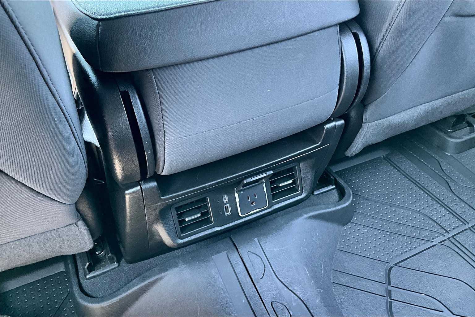 2023 Chevrolet Silverado 1500 LT - Photo 26