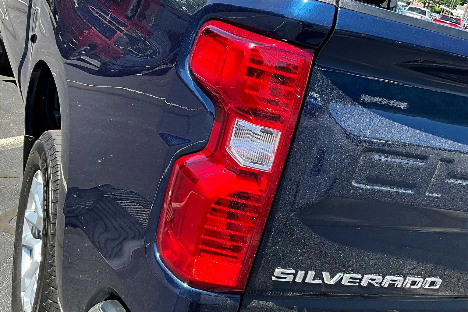 2023 Chevrolet Silverado 1500 LT - Photo 32