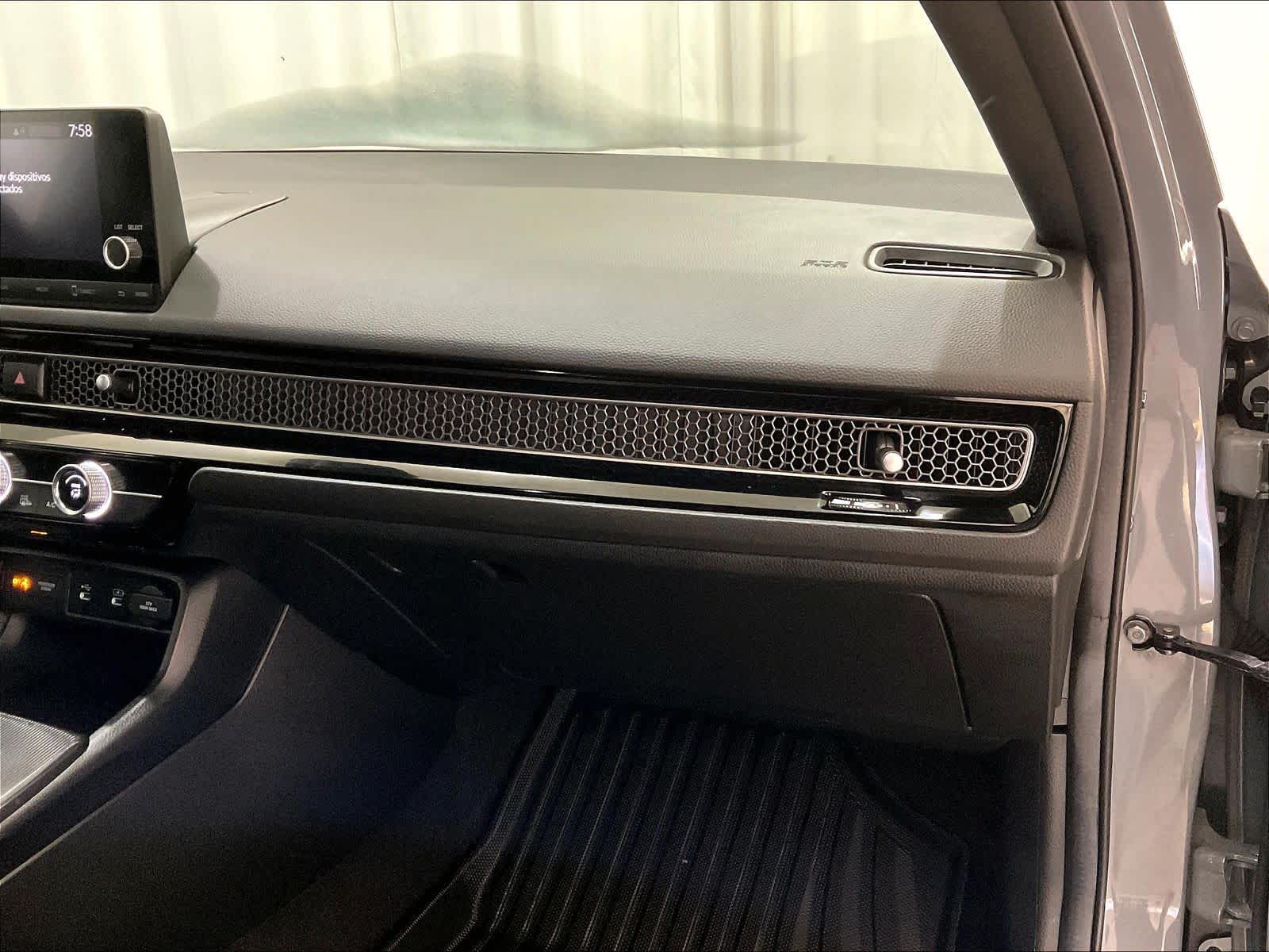 2025 Honda Civic Hatchback Sport - Photo 13