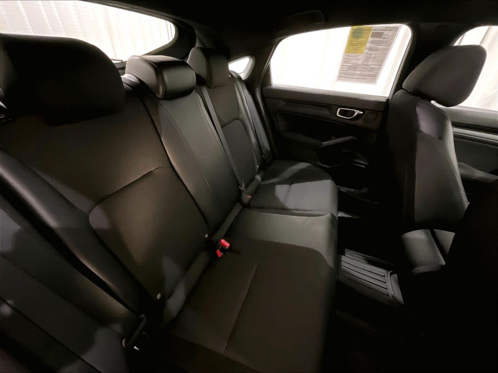 2025 Honda Civic Hatchback Sport - Photo 16