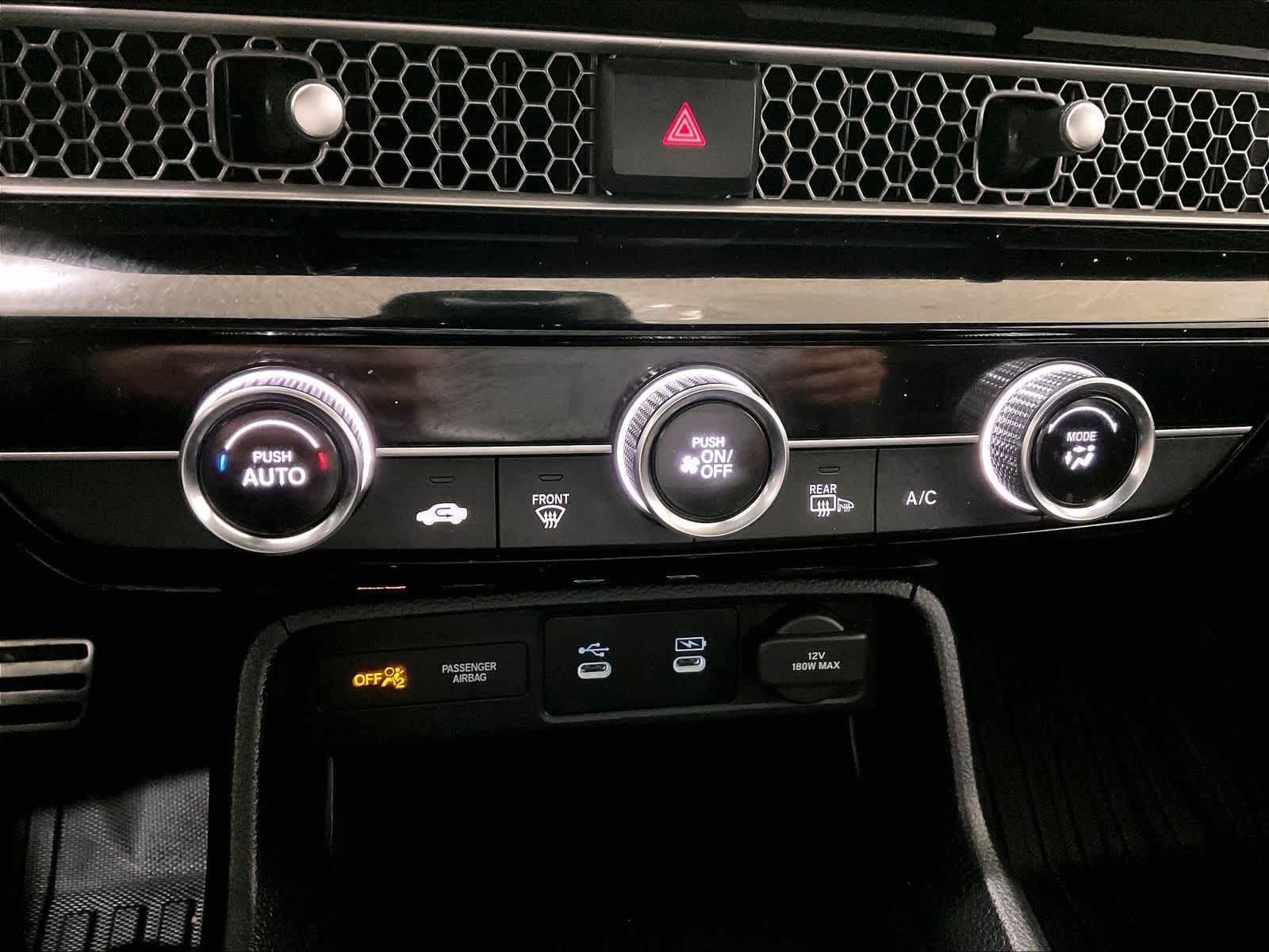 2025 Honda Civic Hatchback Sport - Photo 25