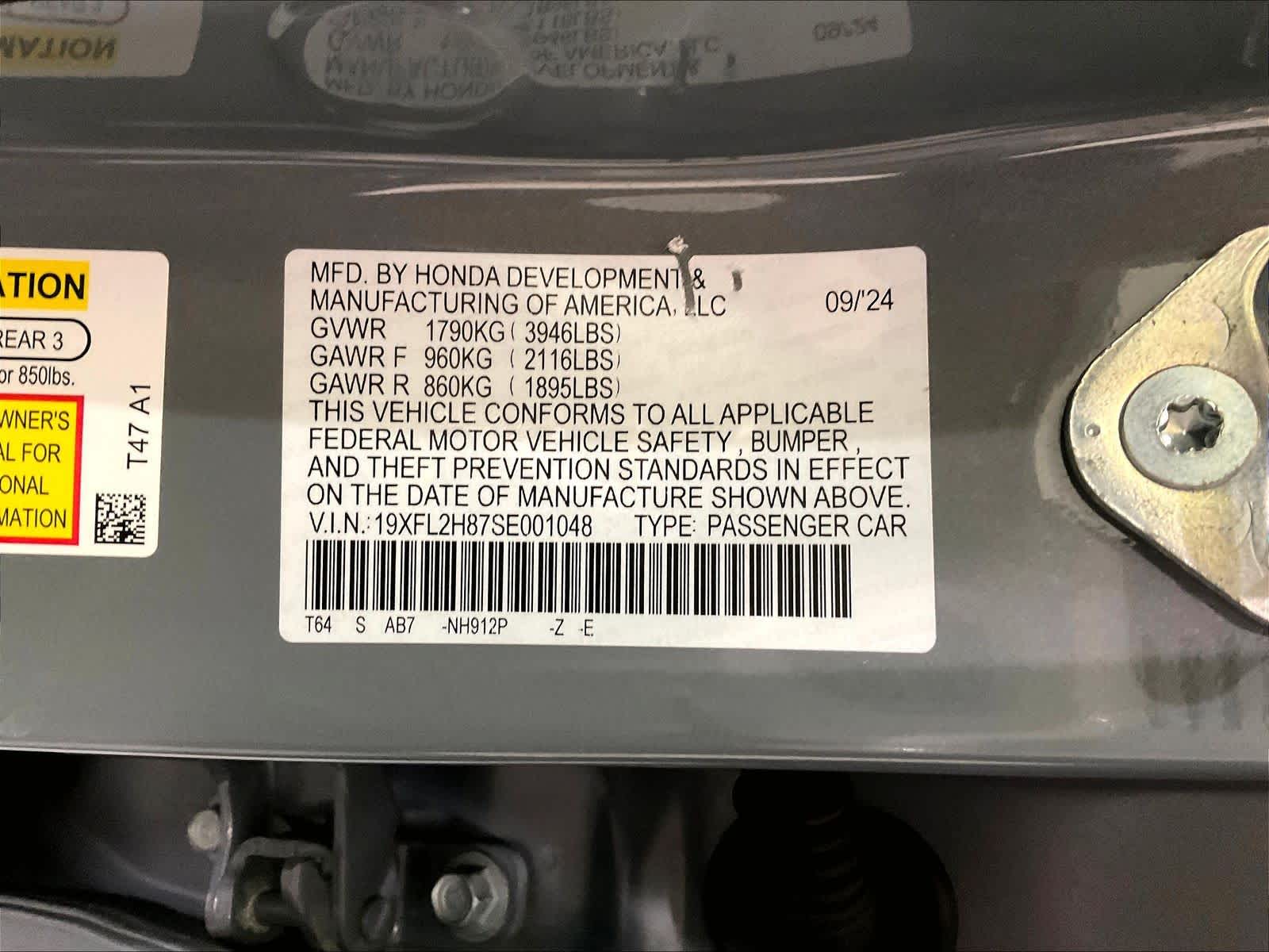 2025 Honda Civic Hatchback Sport - Photo 33