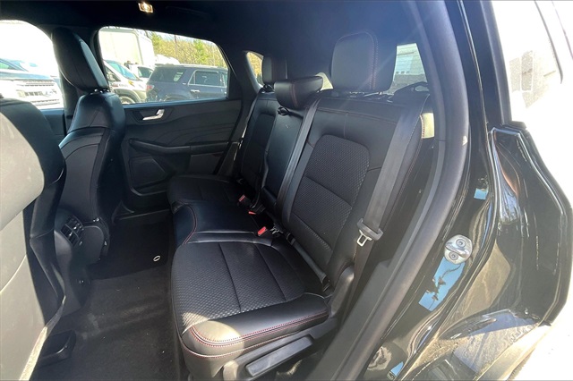 2025 Ford Escape Hybrid ST-Line Select - Photo 11