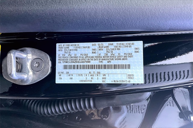 2025 Ford Escape Hybrid ST-Line Select - Photo 14
