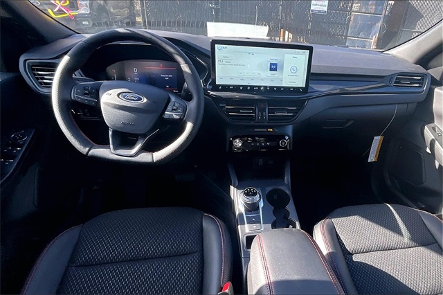 2025 Ford Escape Hybrid ST-Line Select - Photo 6