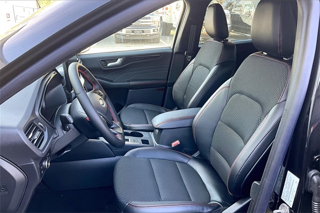 2025 Ford Escape Hybrid ST-Line Select - Photo 10