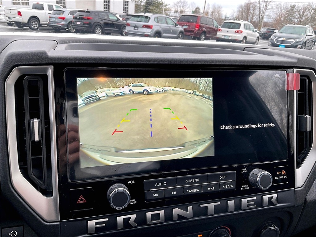 2025 Nissan Frontier SV - Photo 15