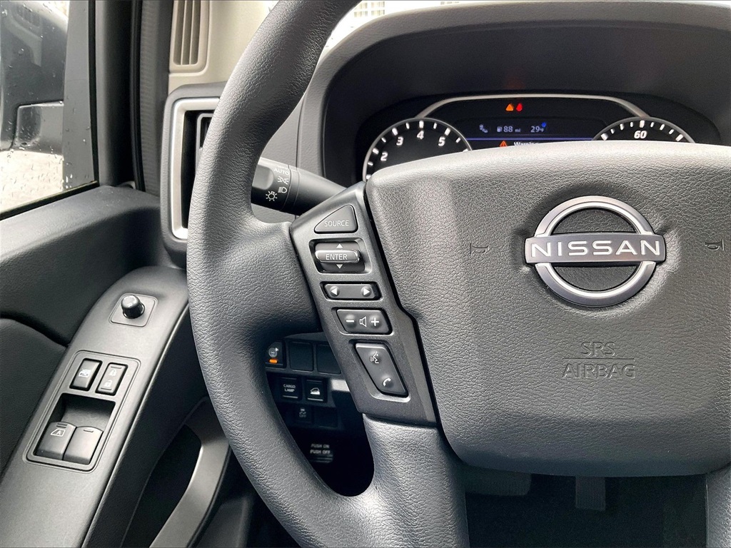 2025 Nissan Frontier SV - Photo 22