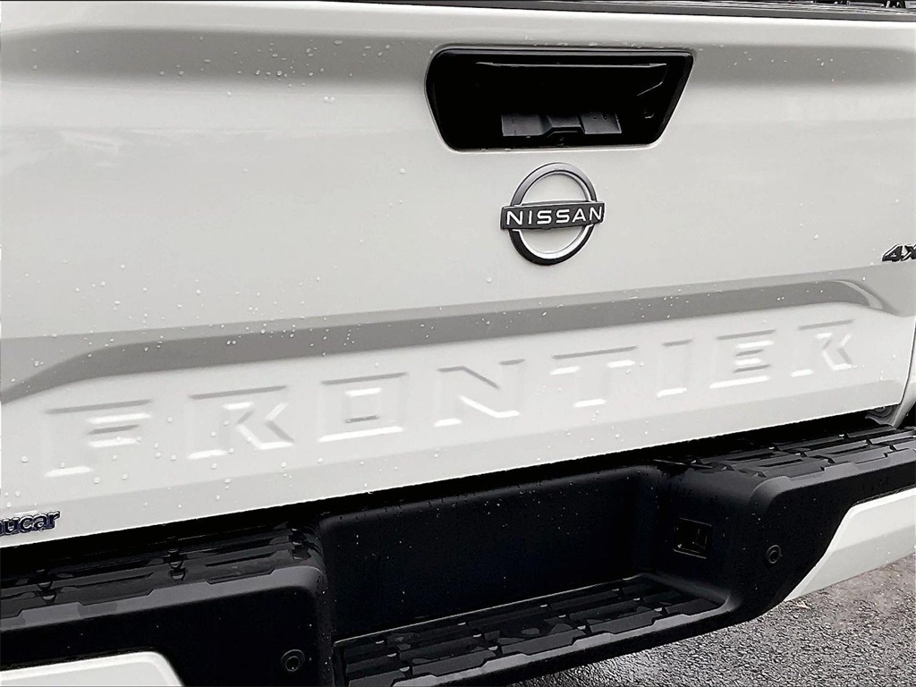 2025 Nissan Frontier SV - Photo 26