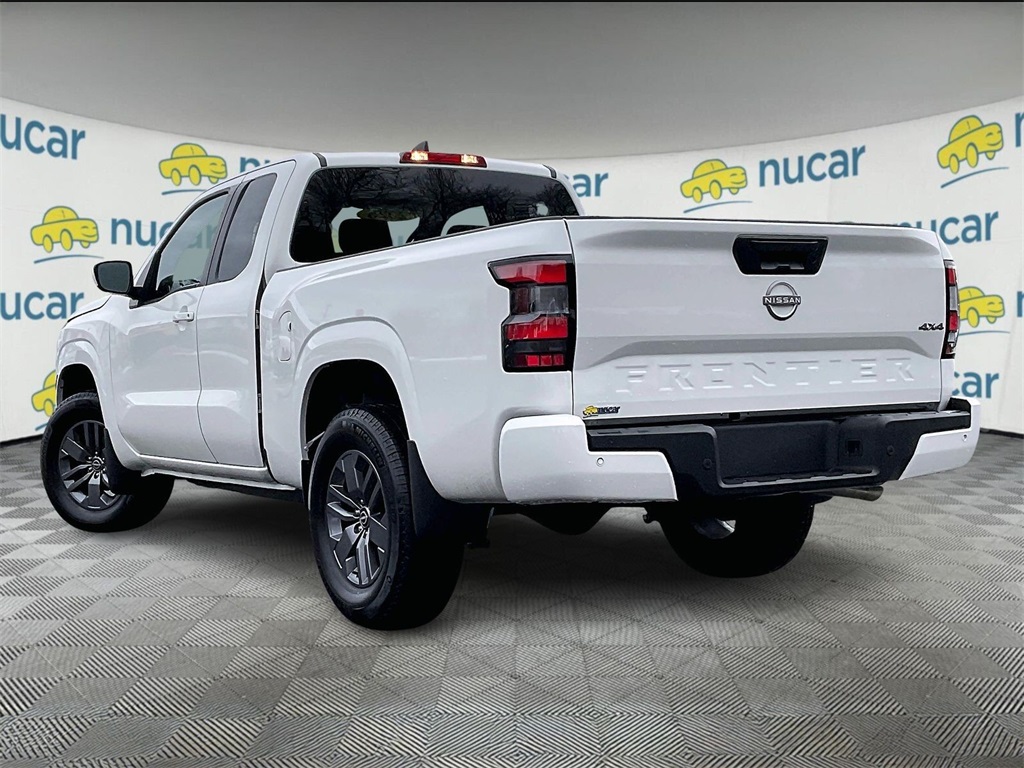 2025 Nissan Frontier SV - Photo 4
