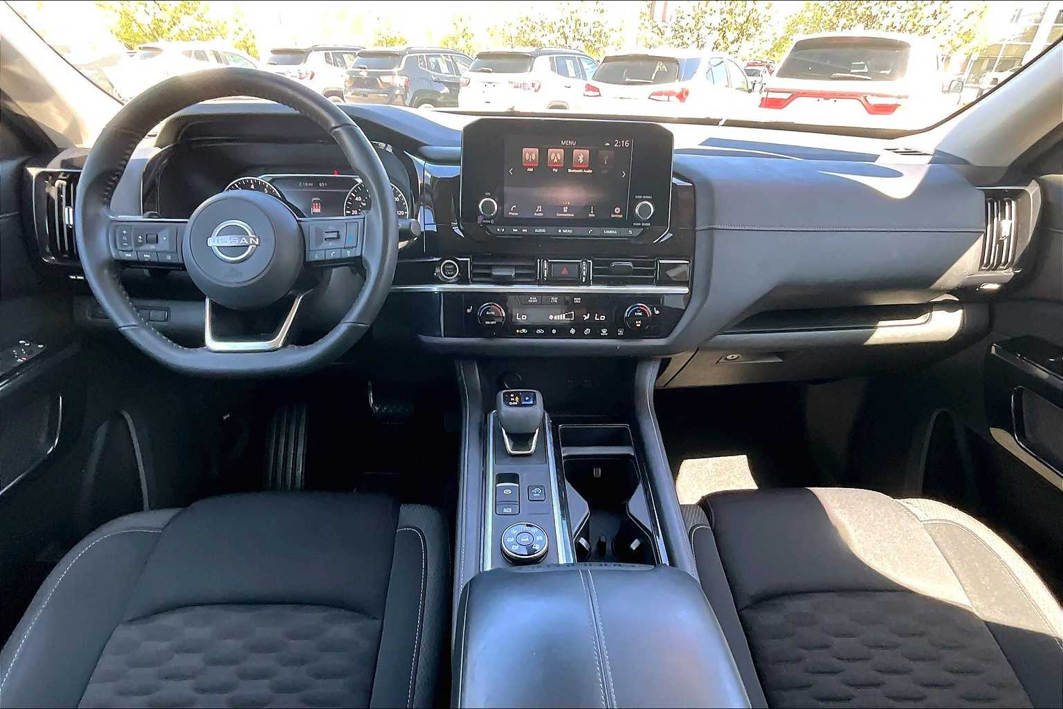 2022 Nissan Pathfinder SV - Photo 22