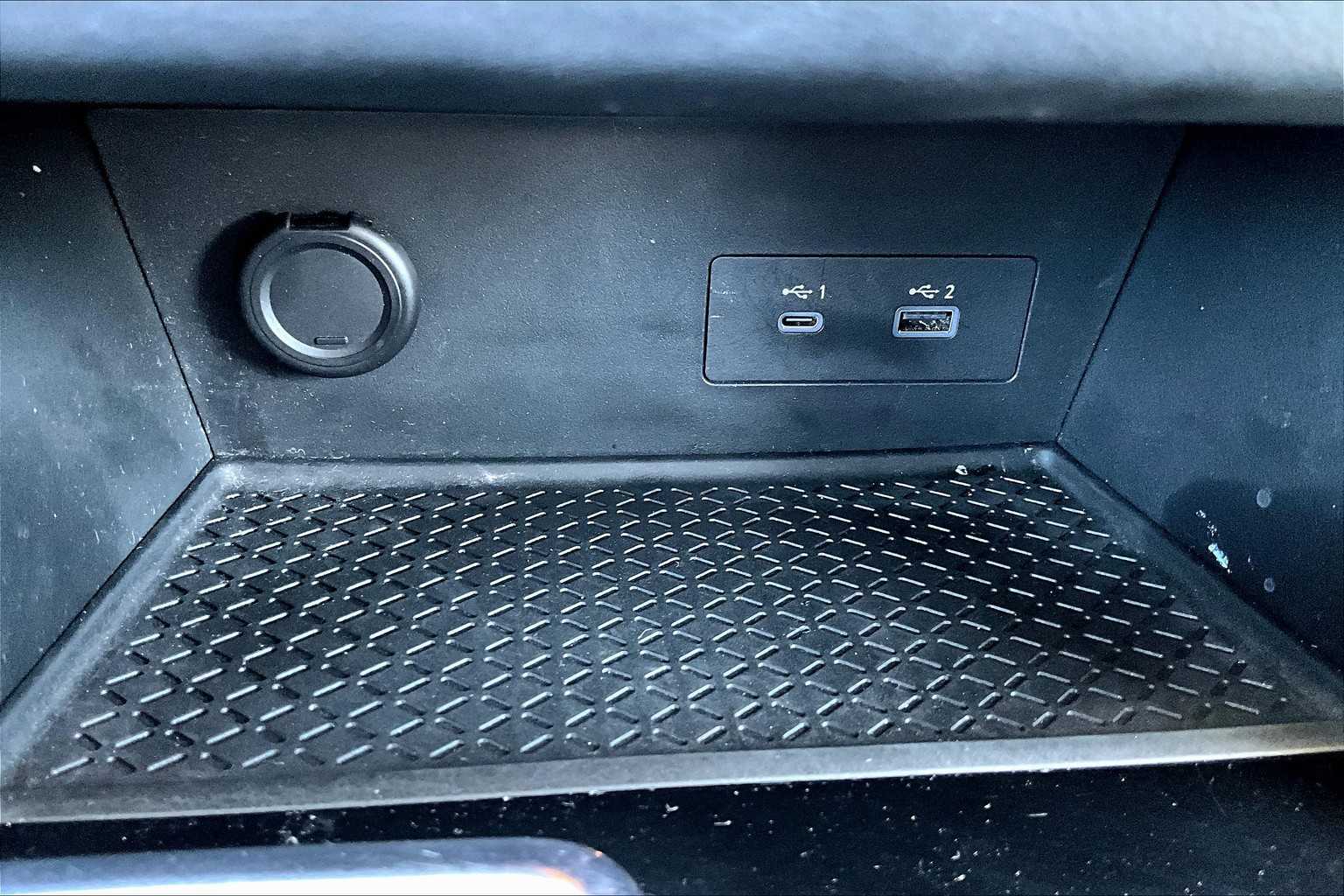 2022 Nissan Pathfinder SV - Photo 26