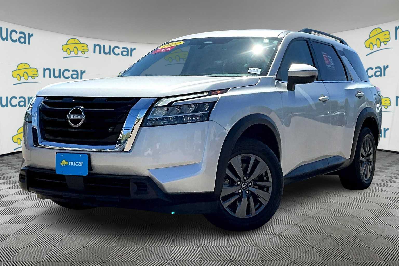 2022 Nissan Pathfinder SV - Photo 3