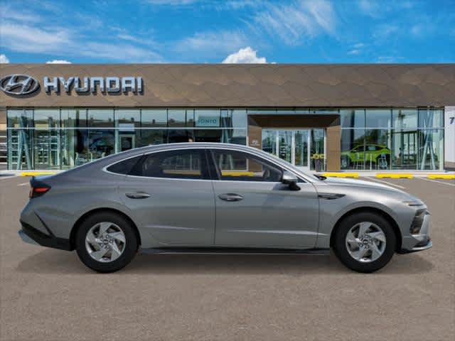 2025 Hyundai Sonata SE - Photo 7