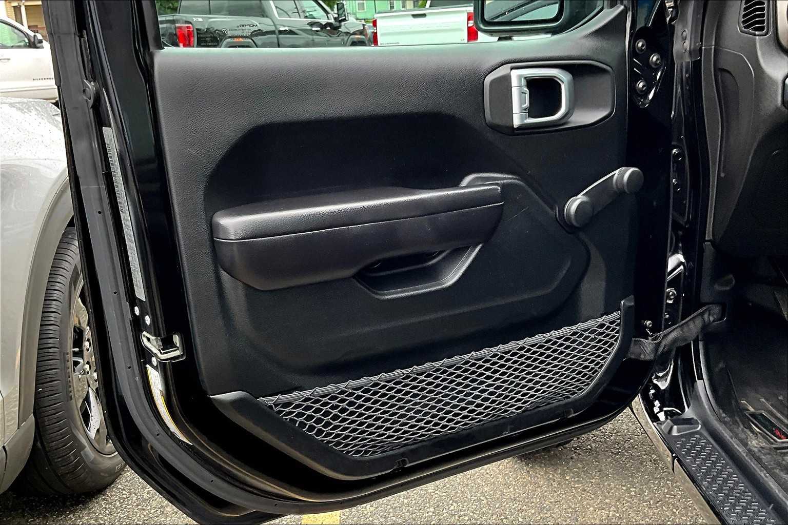 2020 Jeep Wrangler Sport - Photo 9