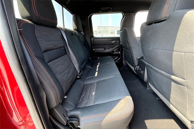 2022 Nissan Frontier PRO-4X - Photo 15