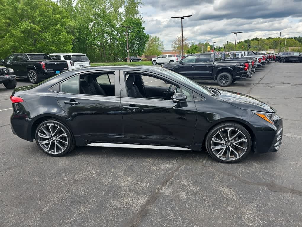 2020 Toyota Corolla SE - Photo 3