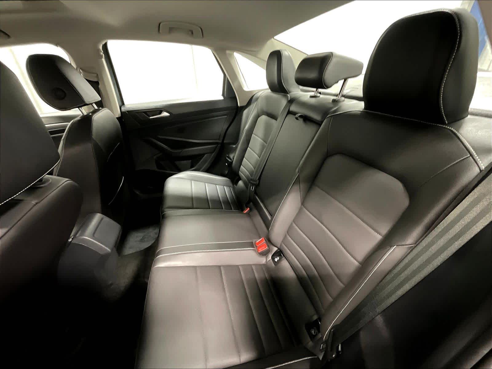 2024 Volkswagen Jetta SE - Photo 15