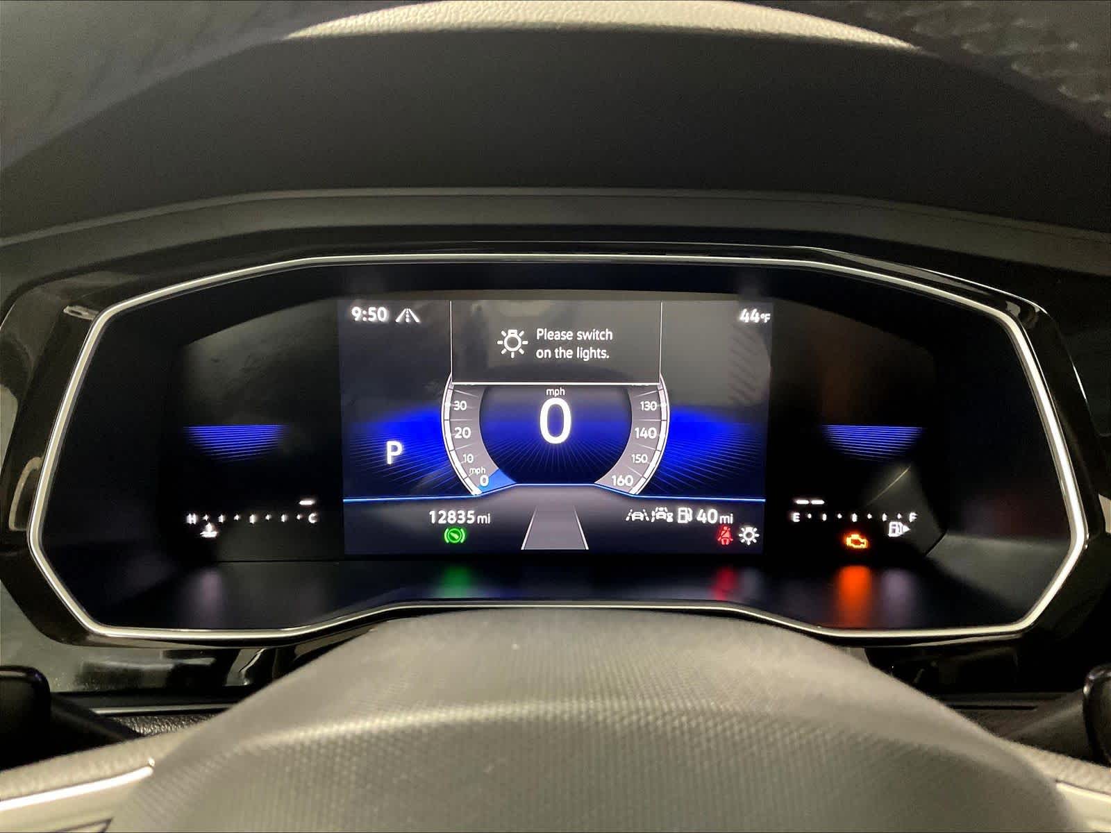 2024 Volkswagen Jetta SE - Photo 25