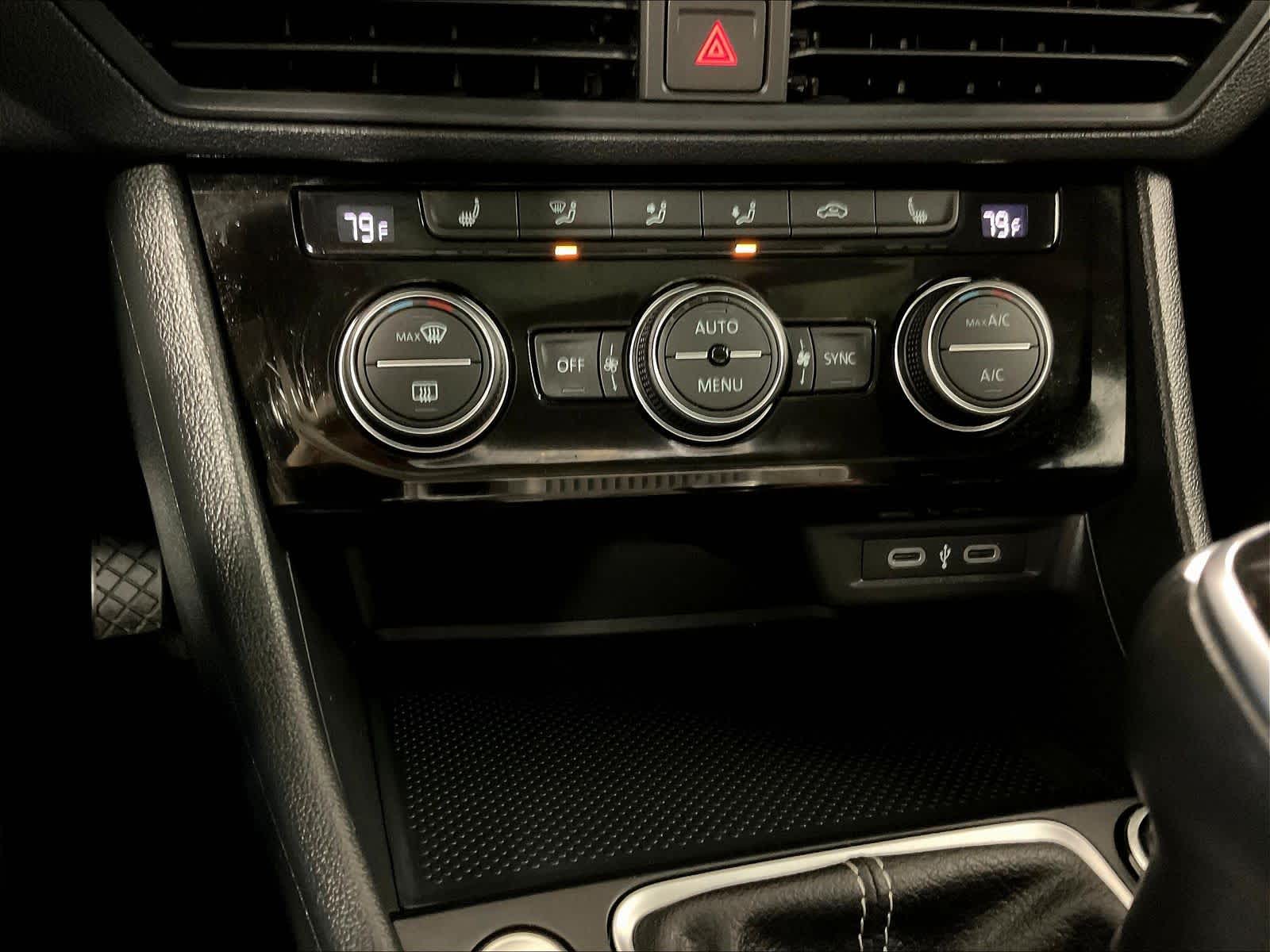 2024 Volkswagen Jetta SE - Photo 26