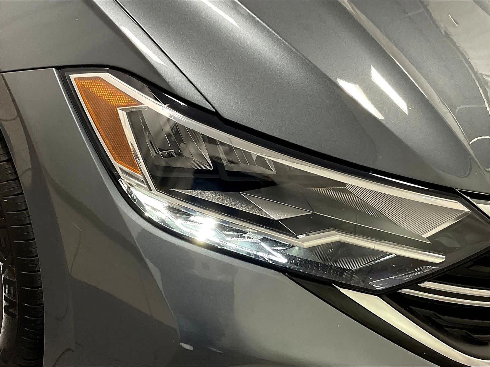 2024 Volkswagen Jetta SE - Photo 33