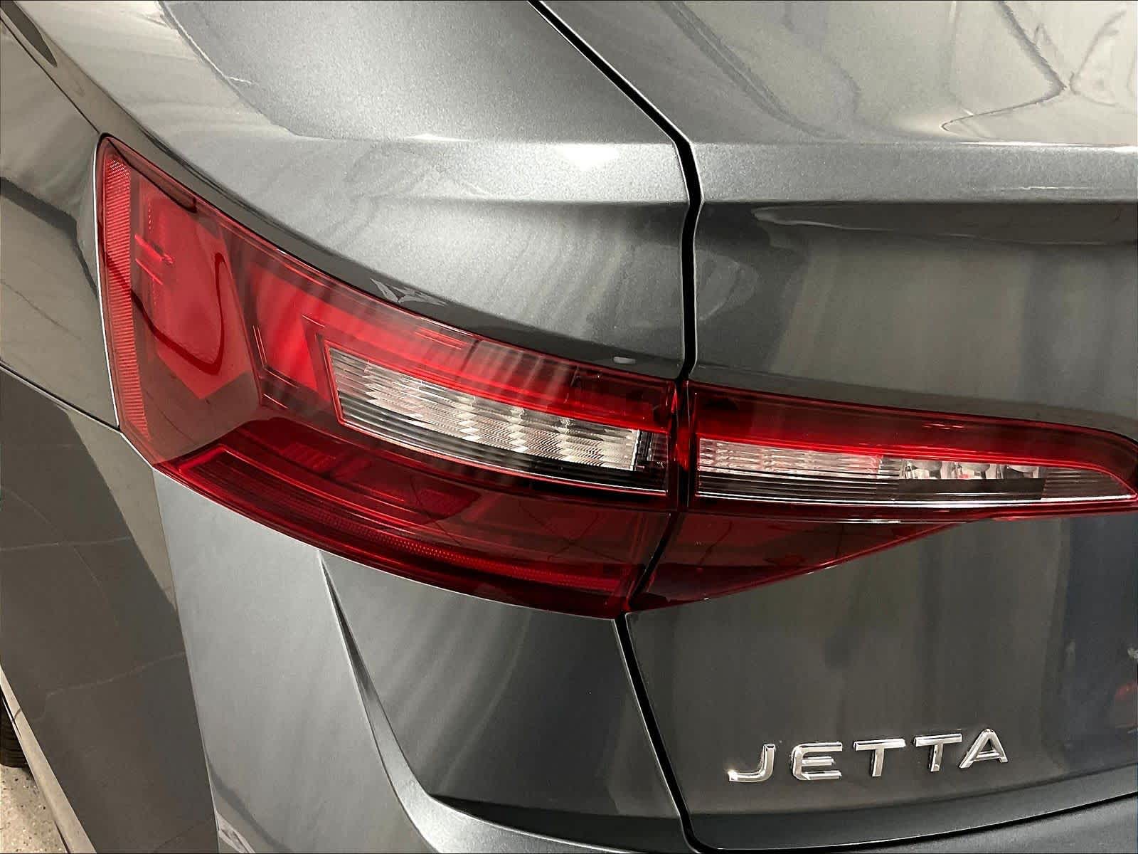 2024 Volkswagen Jetta SE - Photo 34