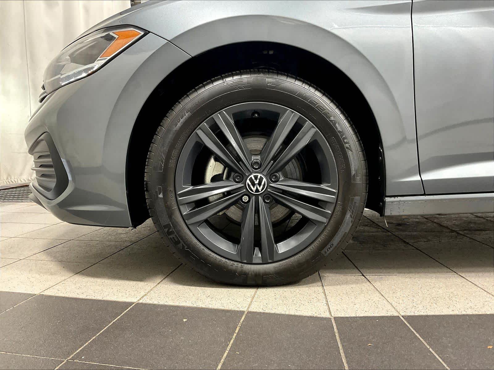 2024 Volkswagen Jetta SE - Photo 7