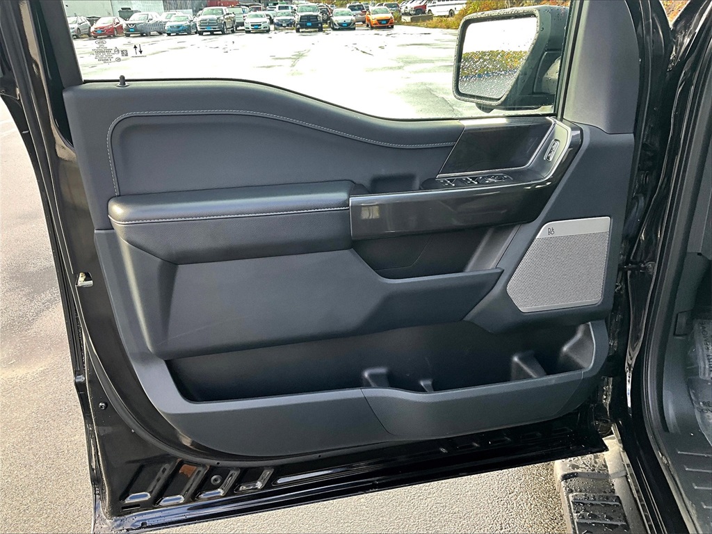 2023 Ford F-150 XLT - Photo 9