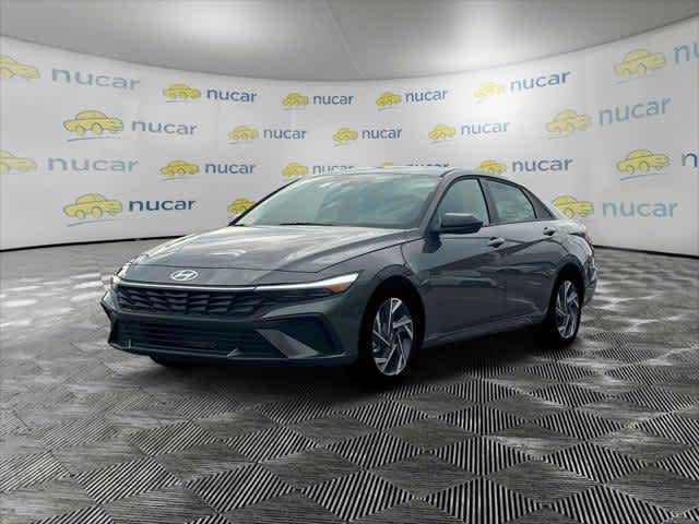 2025 Hyundai Elantra SEL Sport - Photo 12