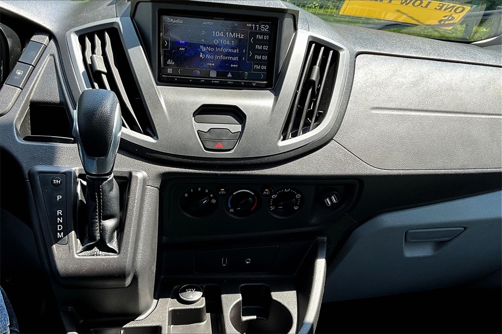2016 Ford Transit-350 XLT - Photo 26