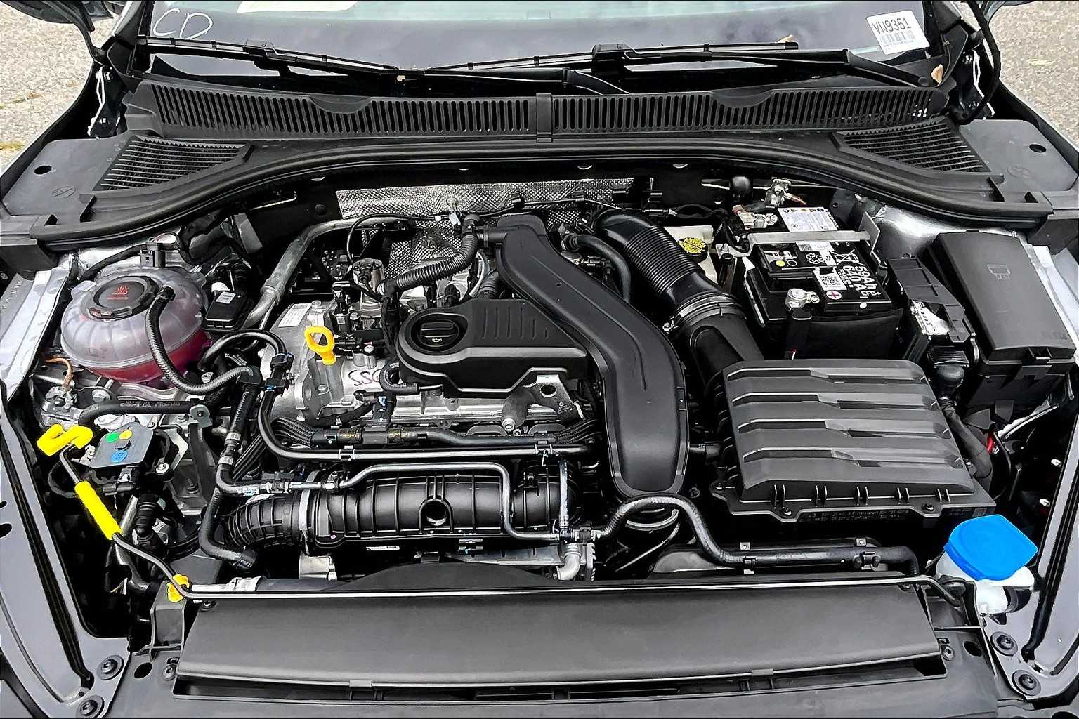 2025 Volkswagen Jetta SE - Photo 16