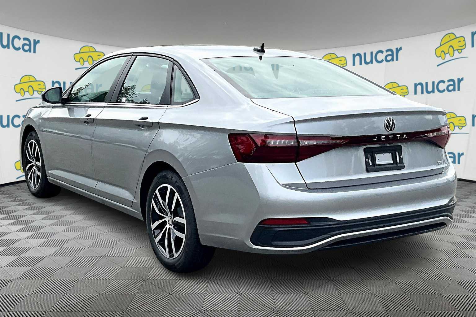 2025 Volkswagen Jetta SE - Photo 5
