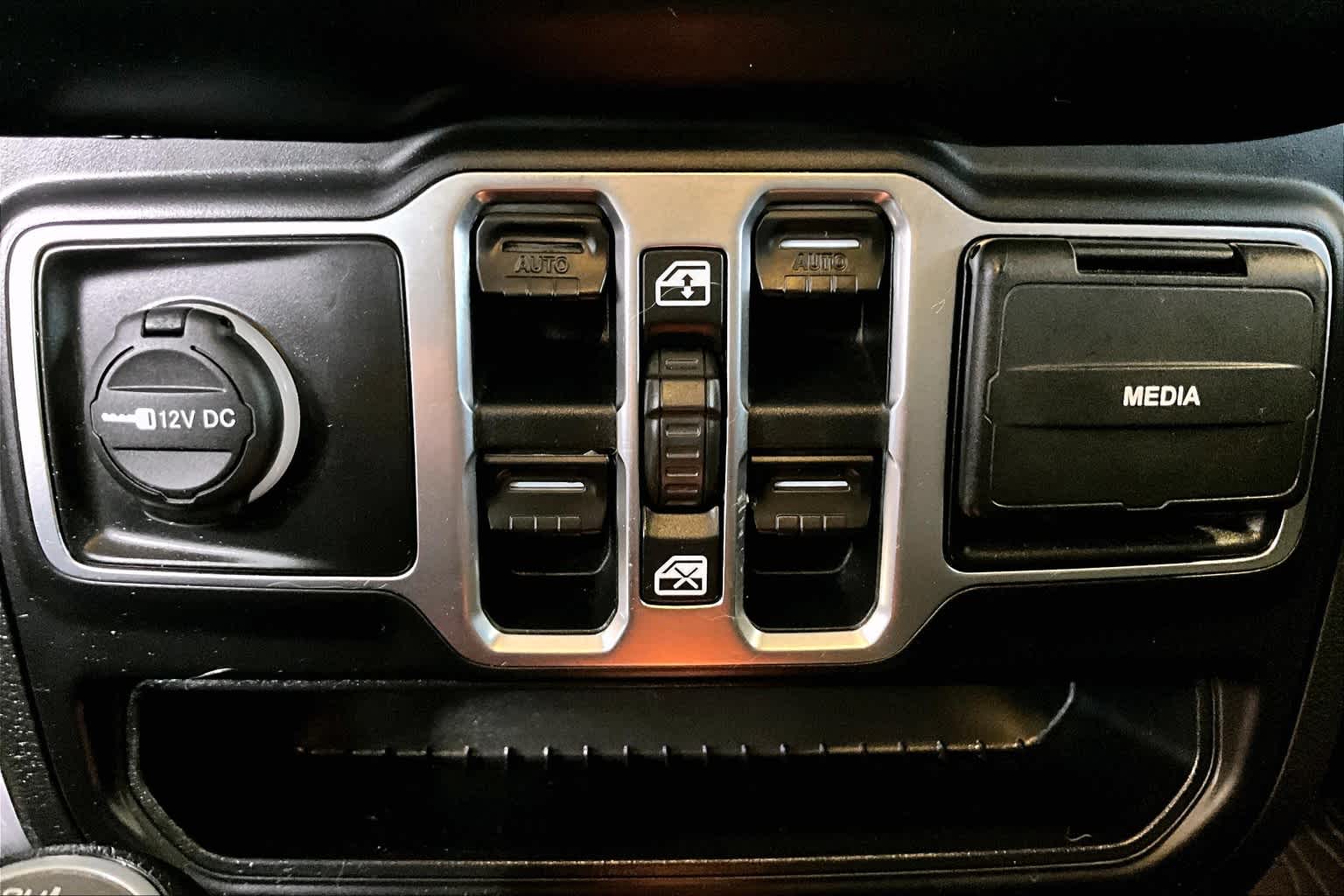 2020 Jeep Wrangler Unlimited Sport S - Photo 27
