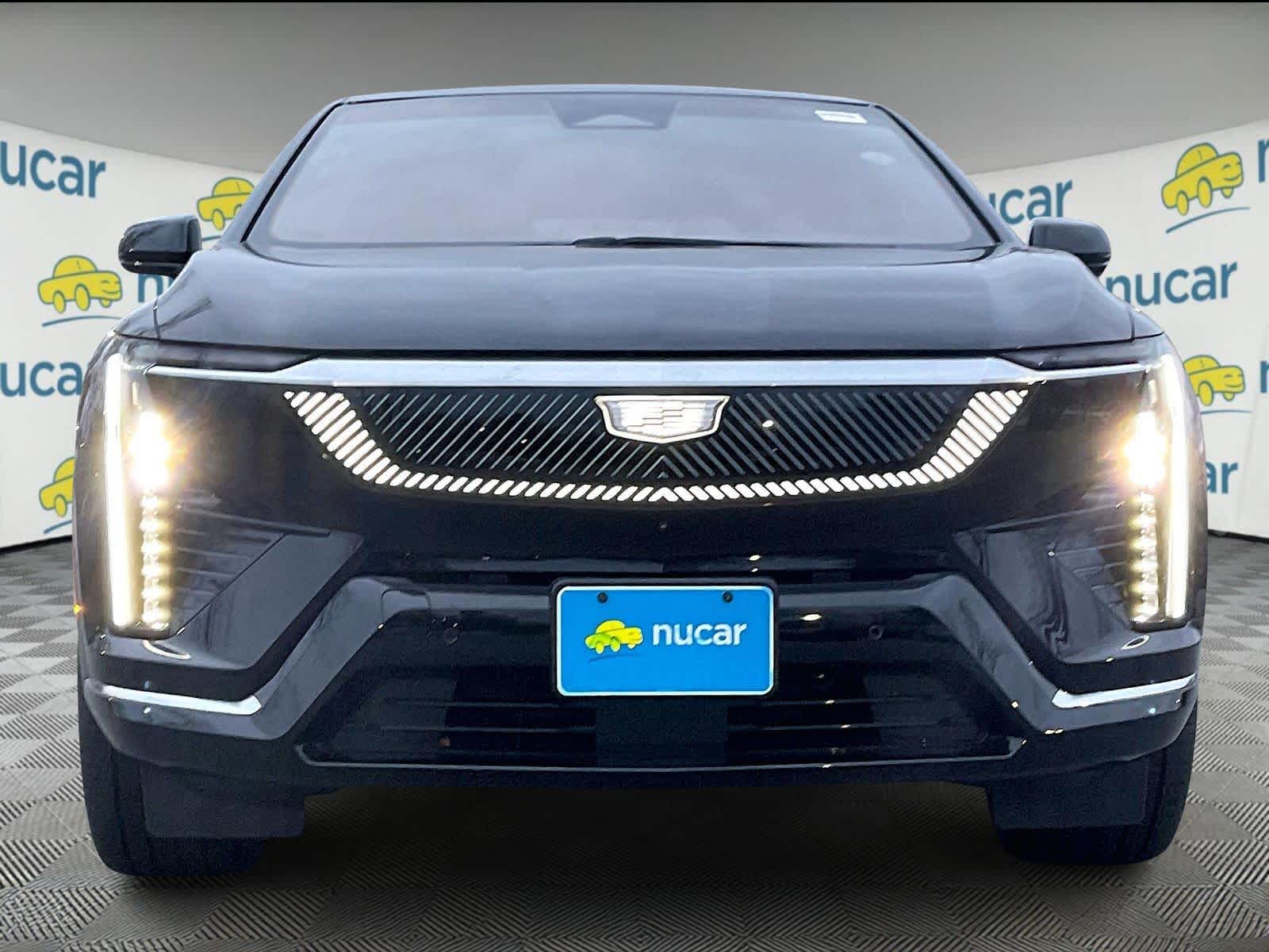 Used 2025 Cadillac OPTIQ Luxury 2 with VIN 3GYK3DMR0SS175807 for sale in New Castle, DE