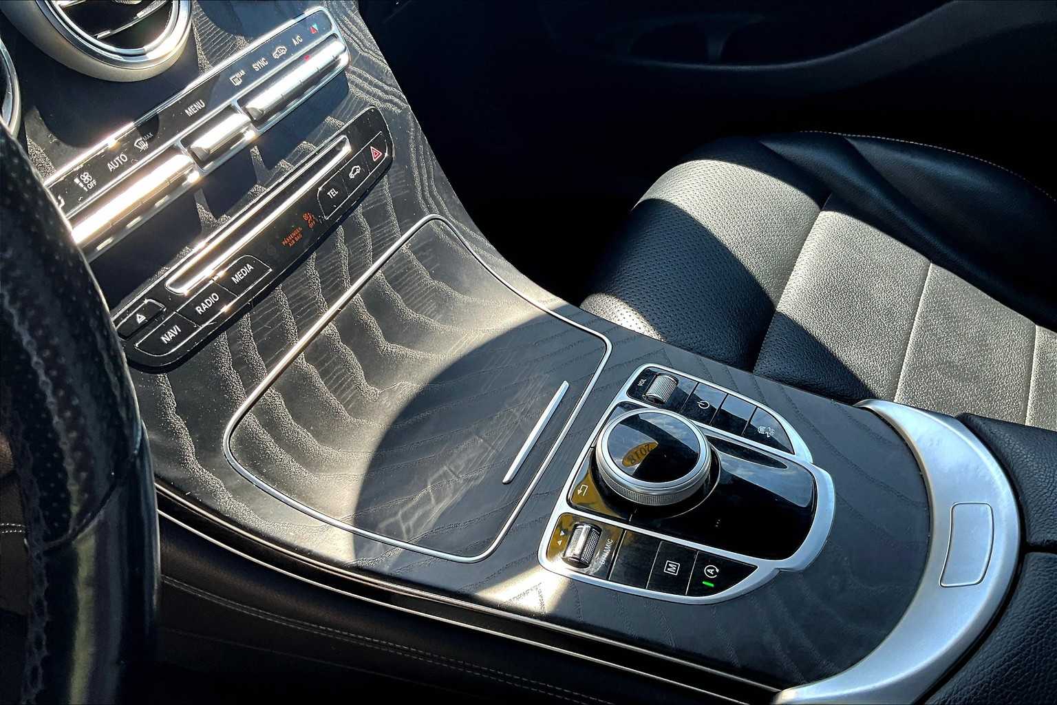 2018 Mercedes-Benz GLC GLC 300 - Photo 20