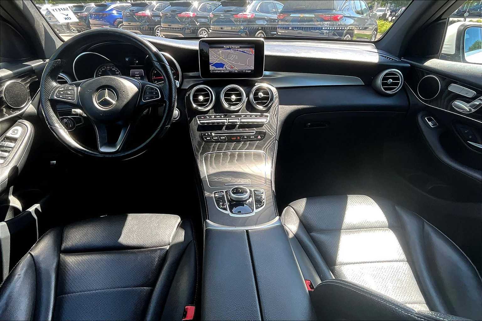2018 Mercedes-Benz GLC GLC 300 - Photo 21