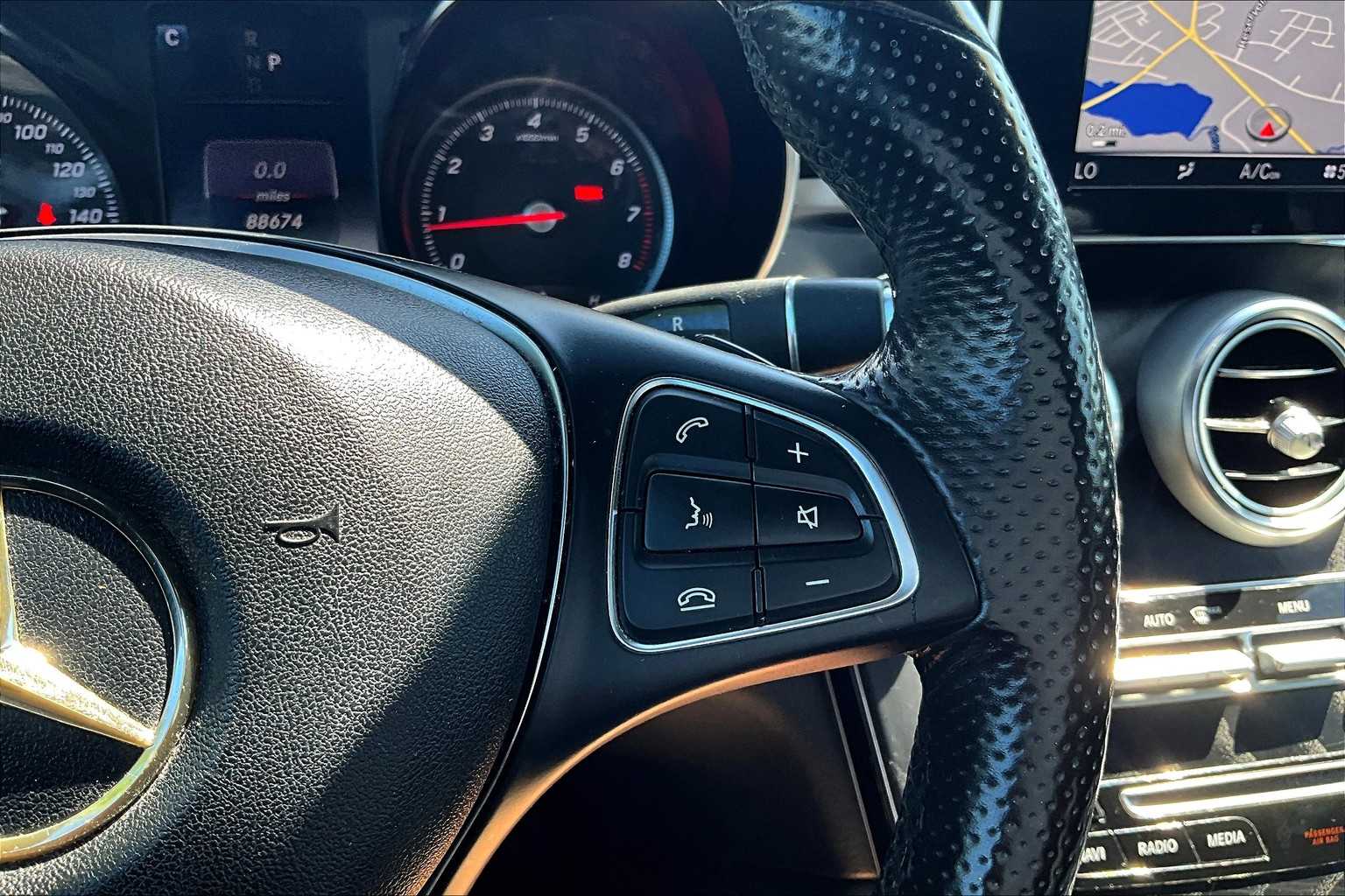 2018 Mercedes-Benz GLC GLC 300 - Photo 24