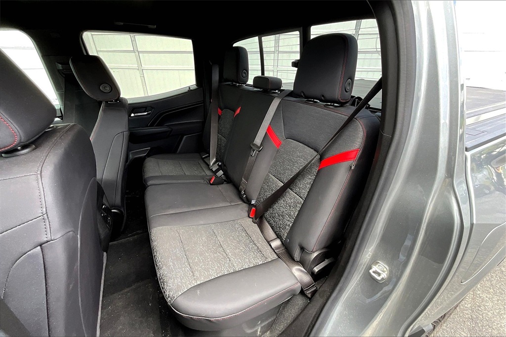 2024 Chevrolet Colorado CrewCab Z71 - Photo 15