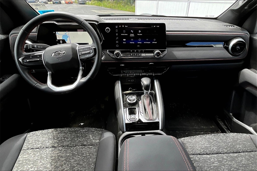 2024 Chevrolet Colorado CrewCab Z71 - Photo 21