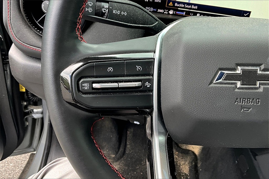 2024 Chevrolet Colorado CrewCab Z71 - Photo 22