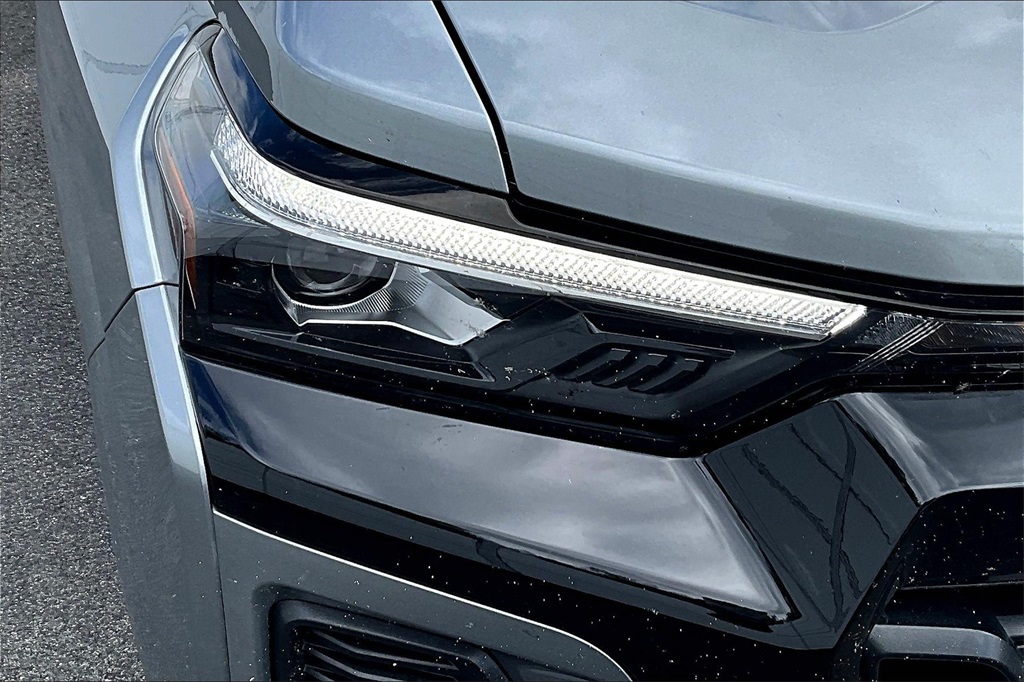 2024 Chevrolet Colorado CrewCab Z71 - Photo 30
