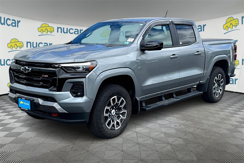 2024 Chevrolet Colorado CrewCab Z71 - Photo 3