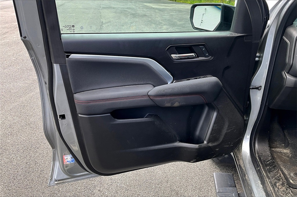 2024 Chevrolet Colorado CrewCab Z71 - Photo 9