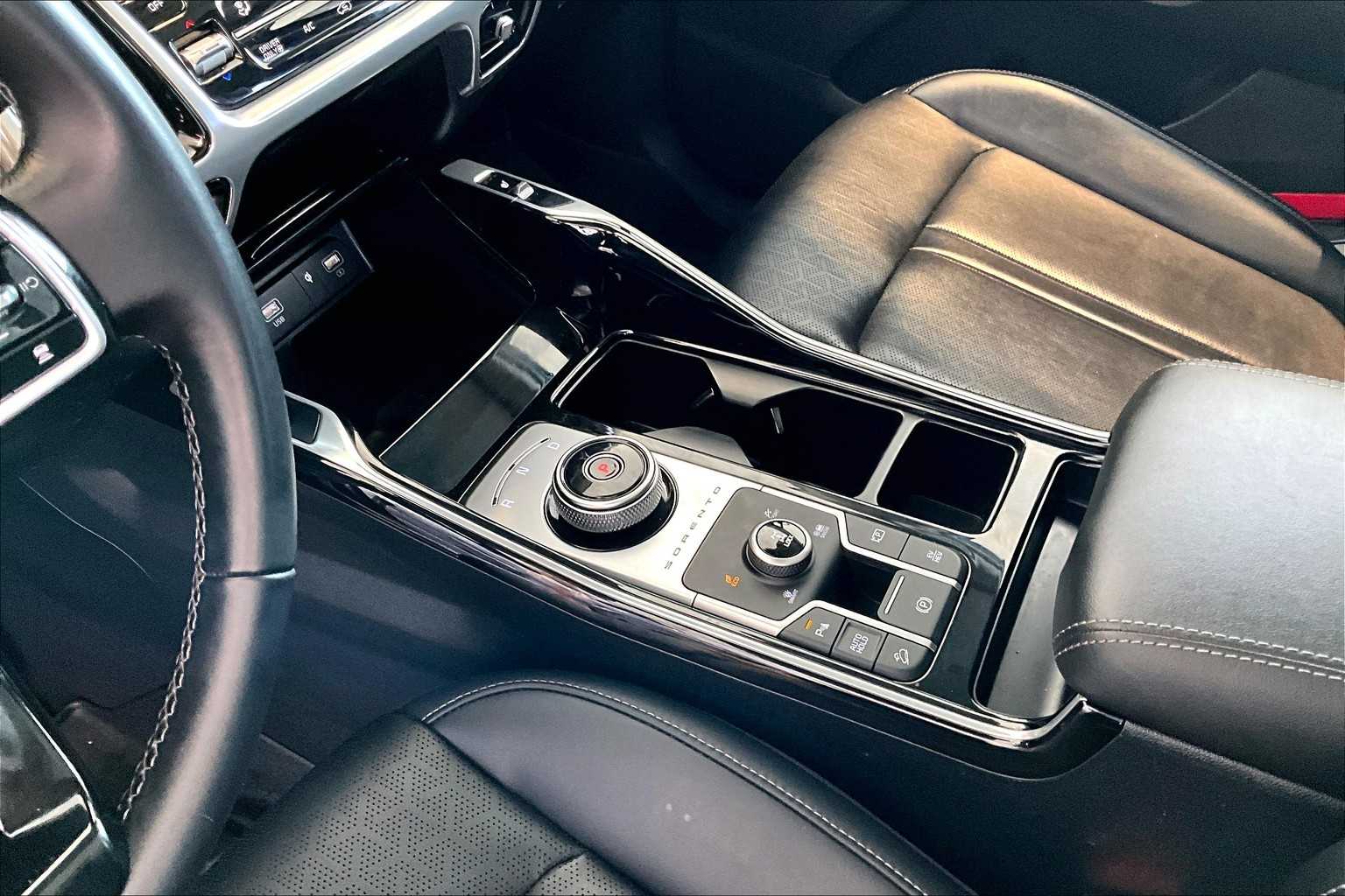 2022 Kia Sorento Plug-In Hybrid SX - Photo 21