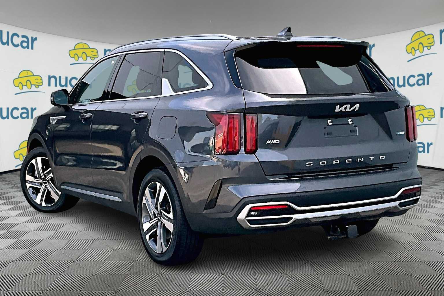 2022 Kia Sorento Plug-In Hybrid SX - Photo 4