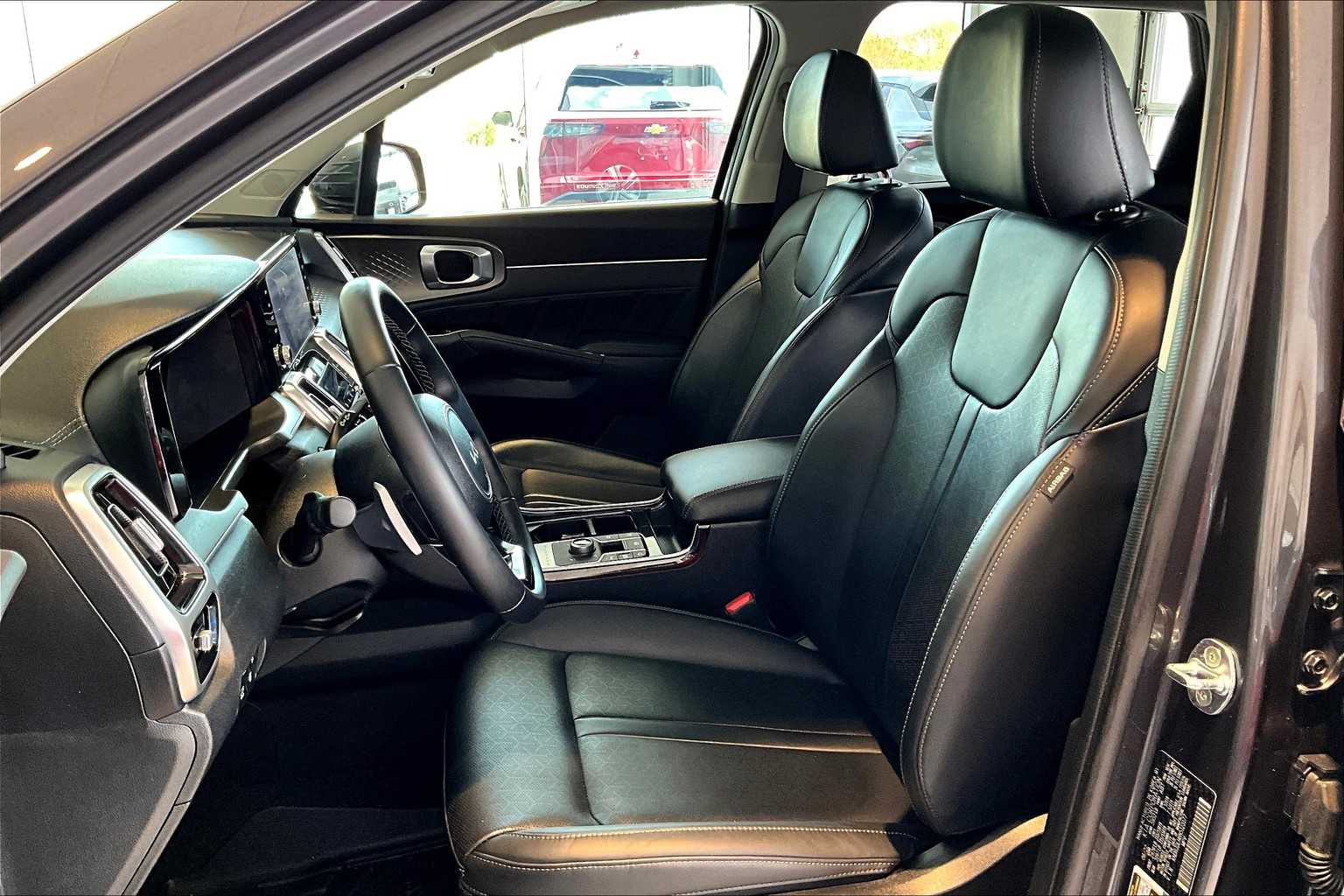 2022 Kia Sorento Plug-In Hybrid SX - Photo 10