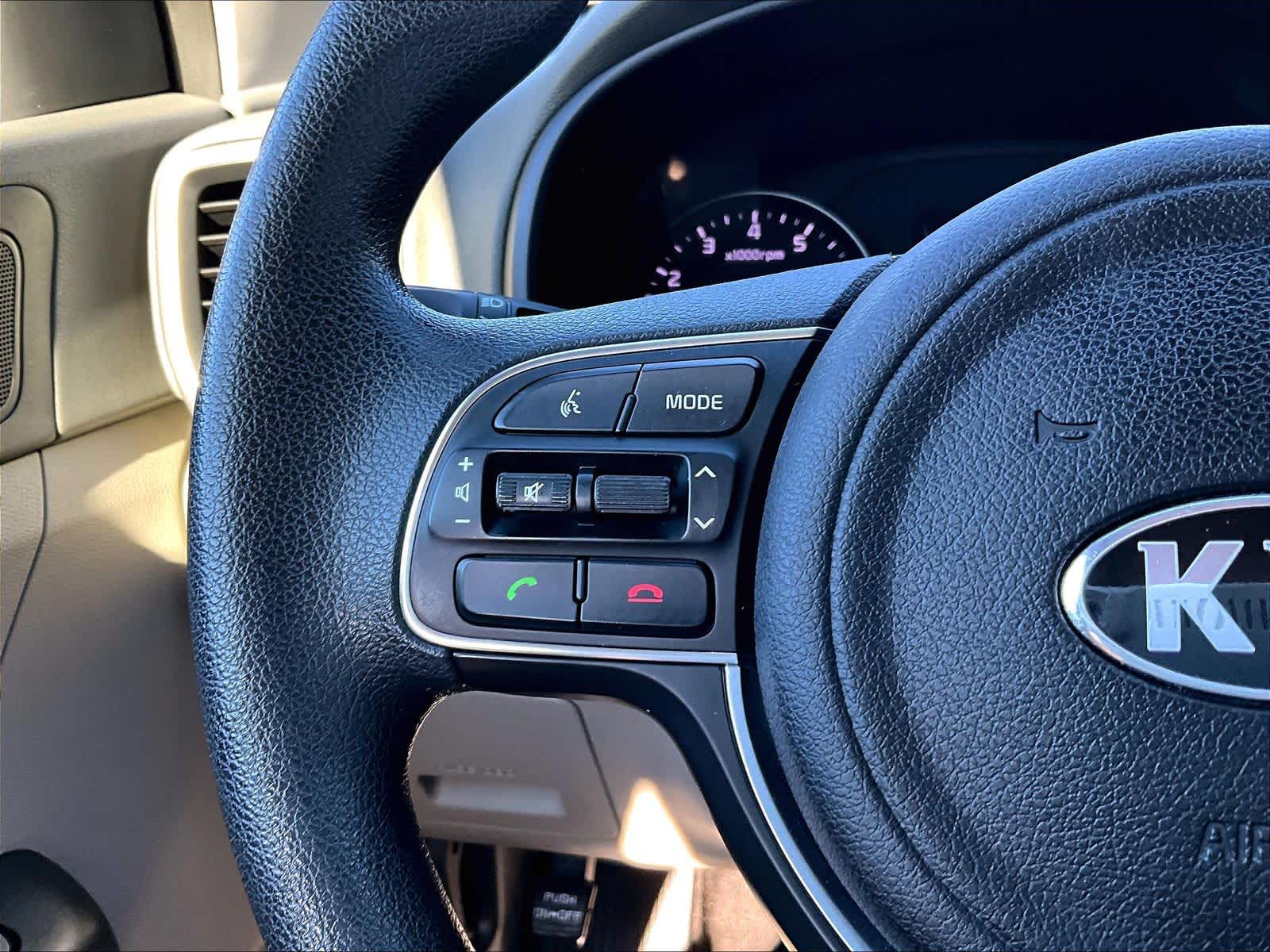 2017 Kia Sportage LX - Photo 23