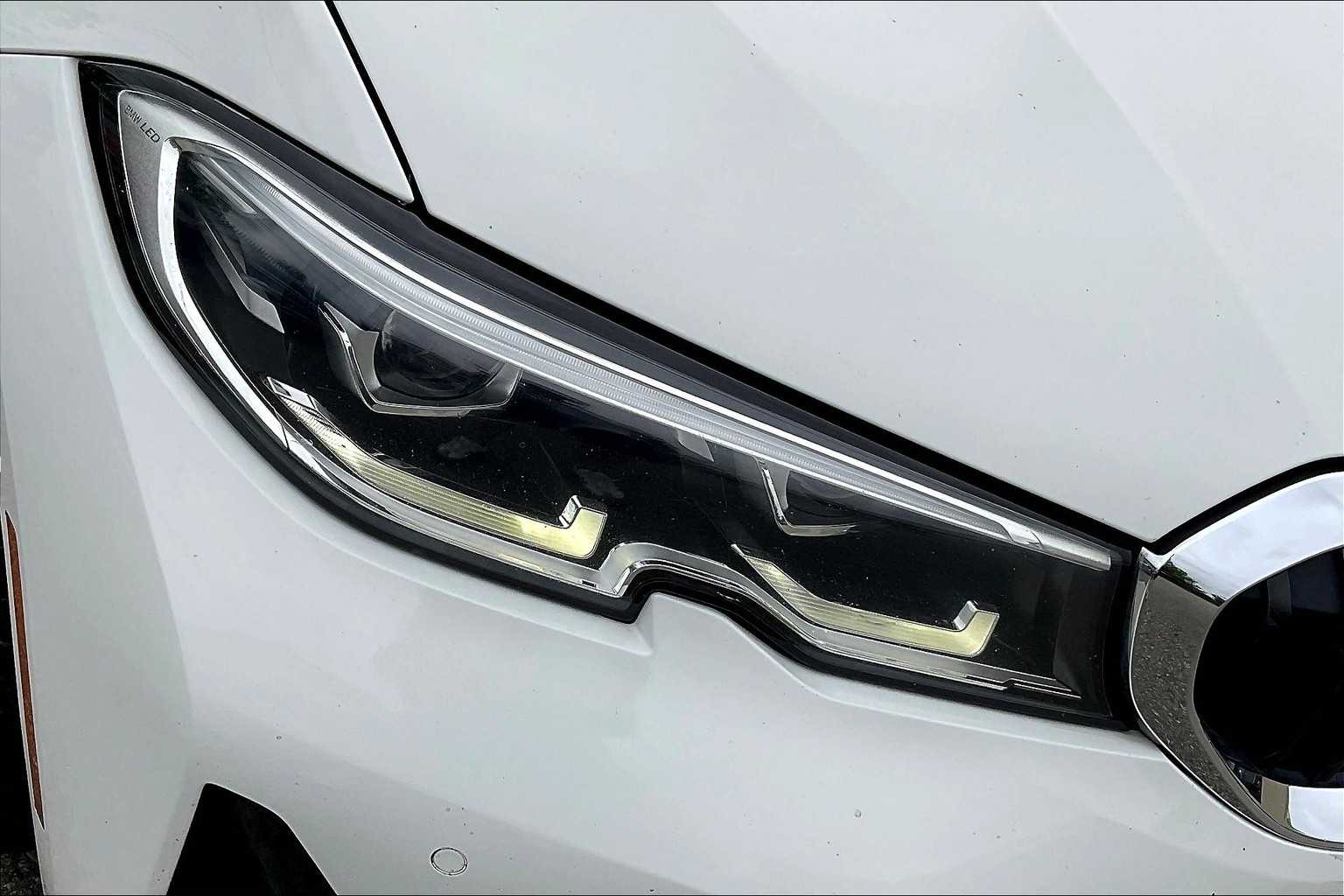 2020 BMW 3 Series 330i - Photo 33