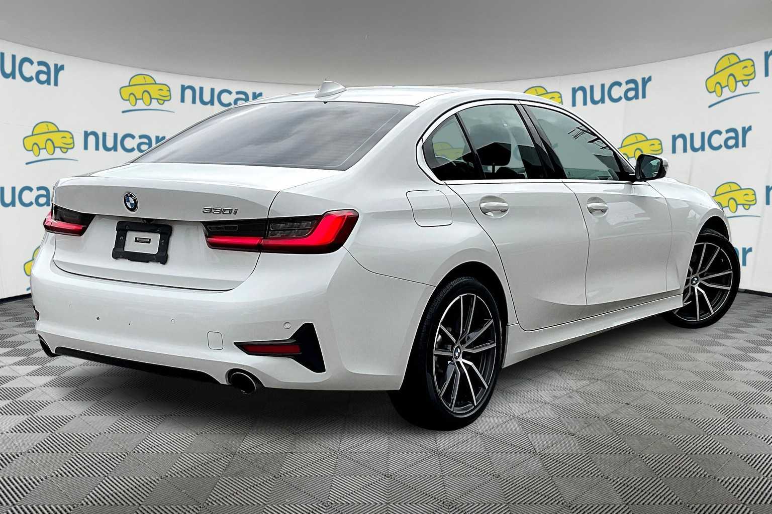 2020 BMW 3 Series 330i - Photo 6
