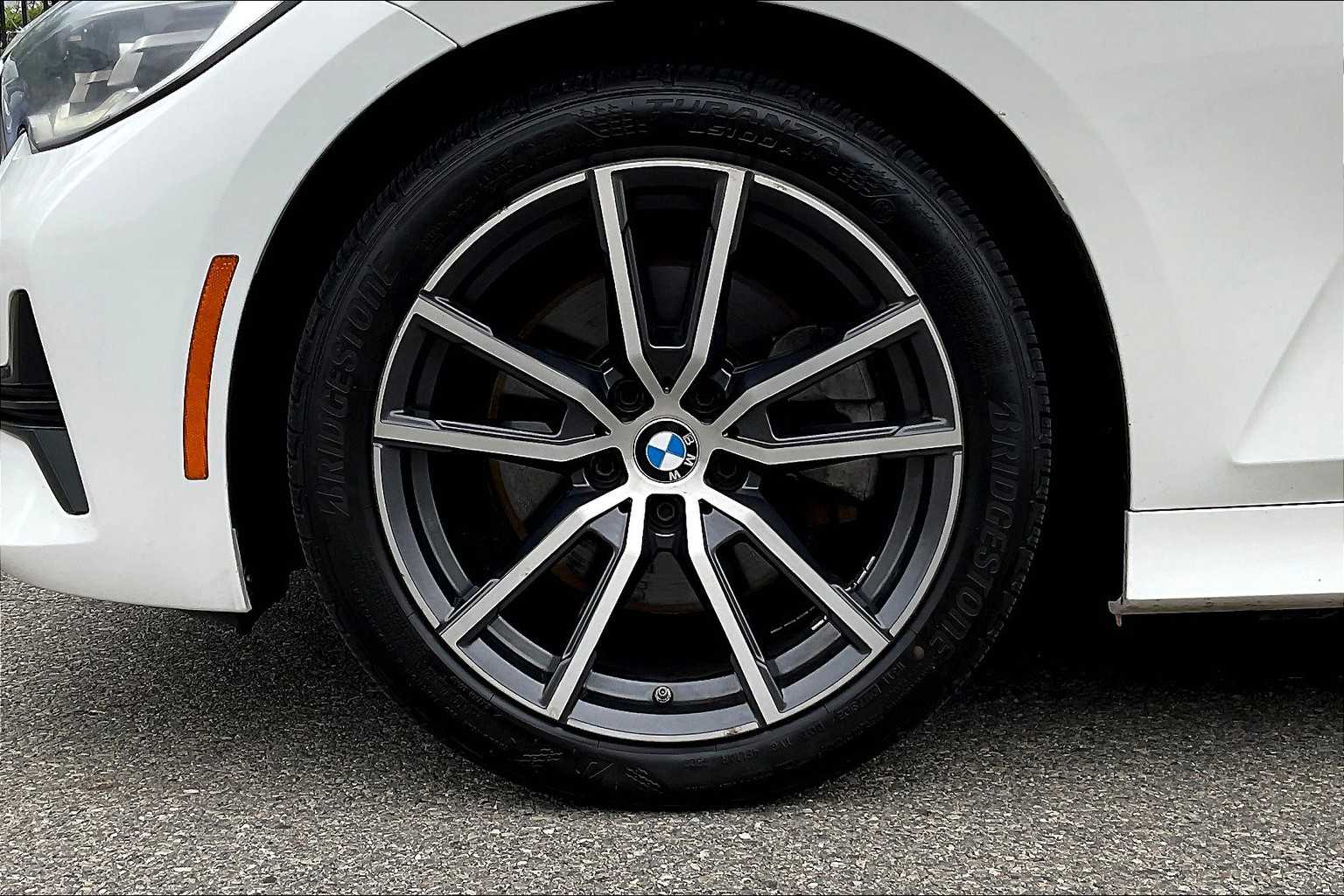 2020 BMW 3 Series 330i - Photo 7
